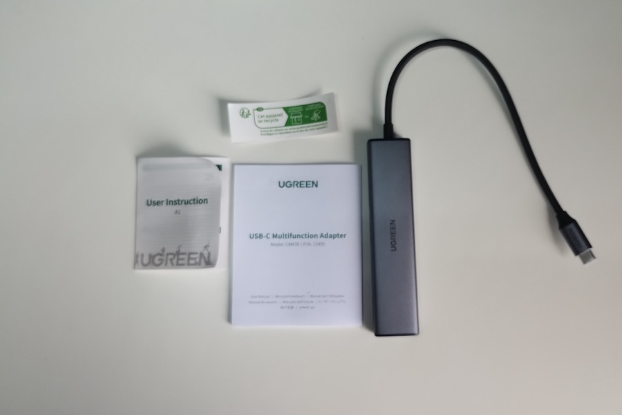 UGREEN Revodok 105の付属品