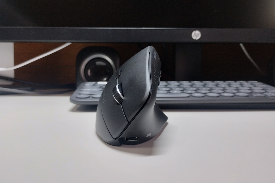 サンワダイレクト 400-MAWBT215BKの正面