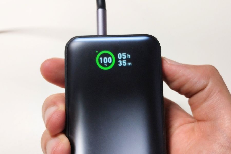 Anker 533 Power Bank(PowerCore 30W)の低電流モード