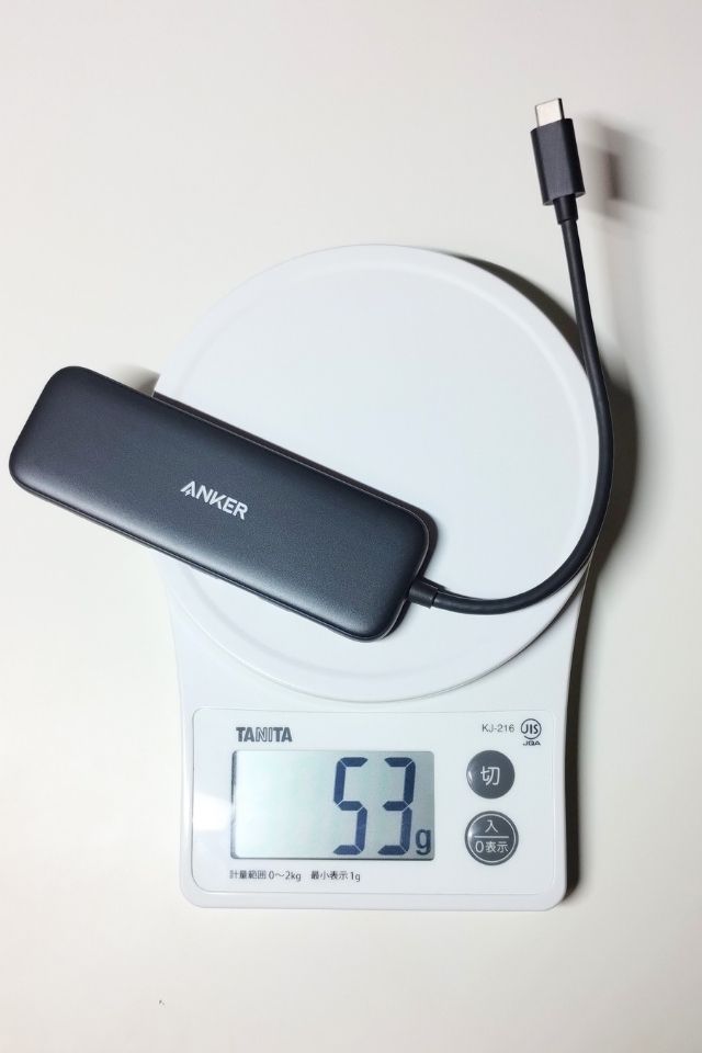 Anker 332 USB-C ハブの重量を計測